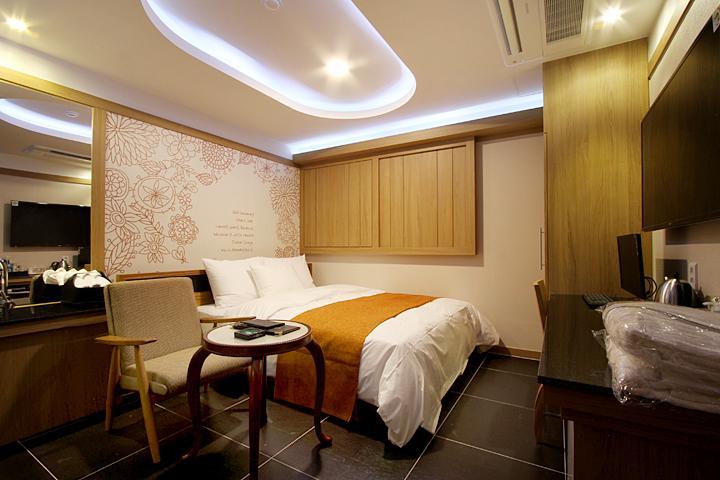 Suwon Orsay Business Hotel Kültér fotó