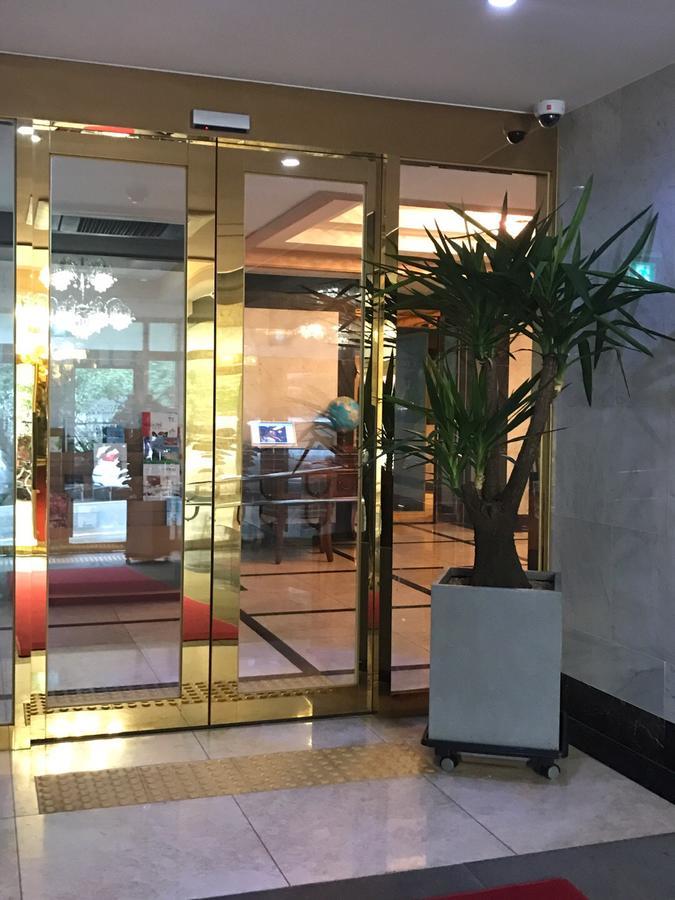 Suwon Orsay Business Hotel Kültér fotó