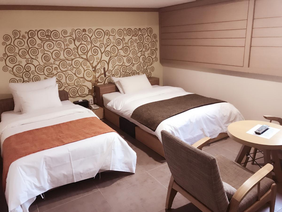 Suwon Orsay Business Hotel Kültér fotó
